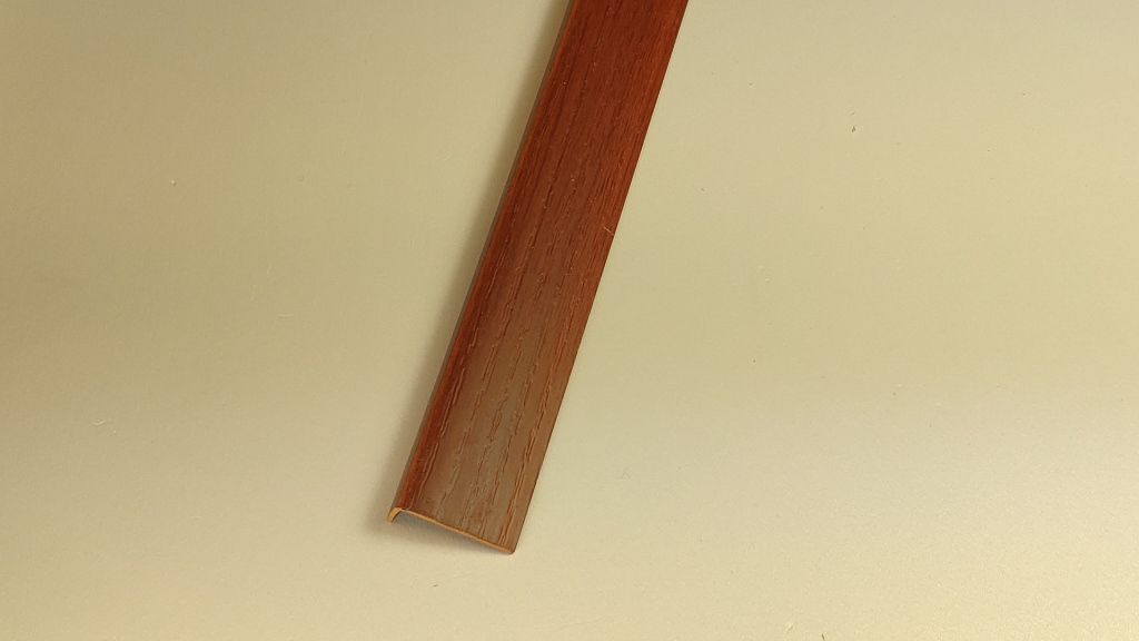 20х10 mm LU032-2010 Палисандр Угол текстур. арочный