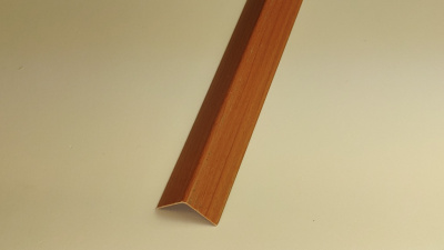 40х40 mm LТU018-4040 Вишня темная Угол текстур.