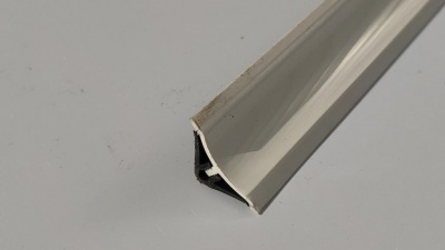 Галтель ПВХ с мягким краем вогнутая 14*14*3м белая 011